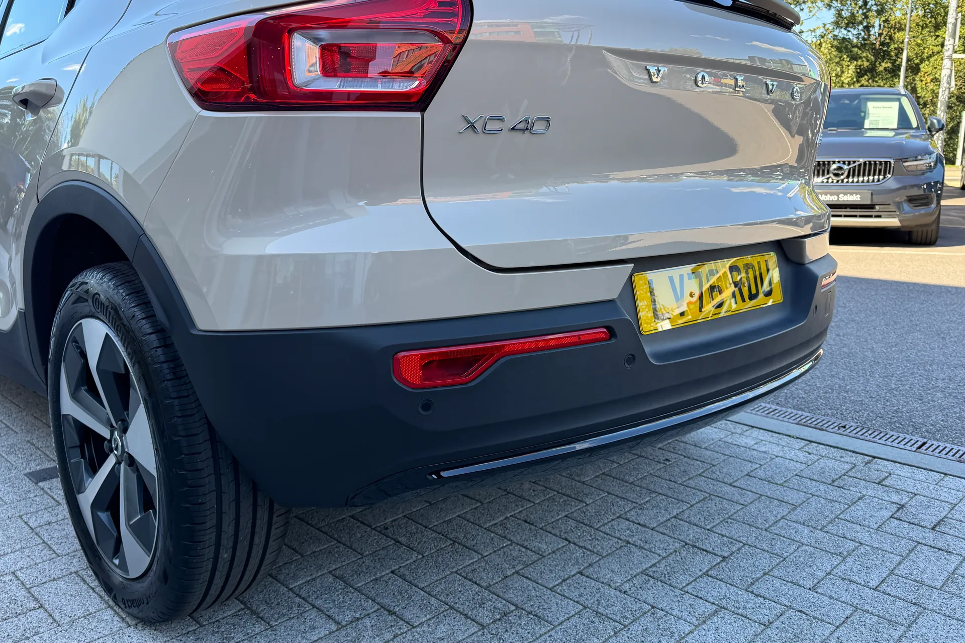 Volvo XC40 thumbnail image number 19