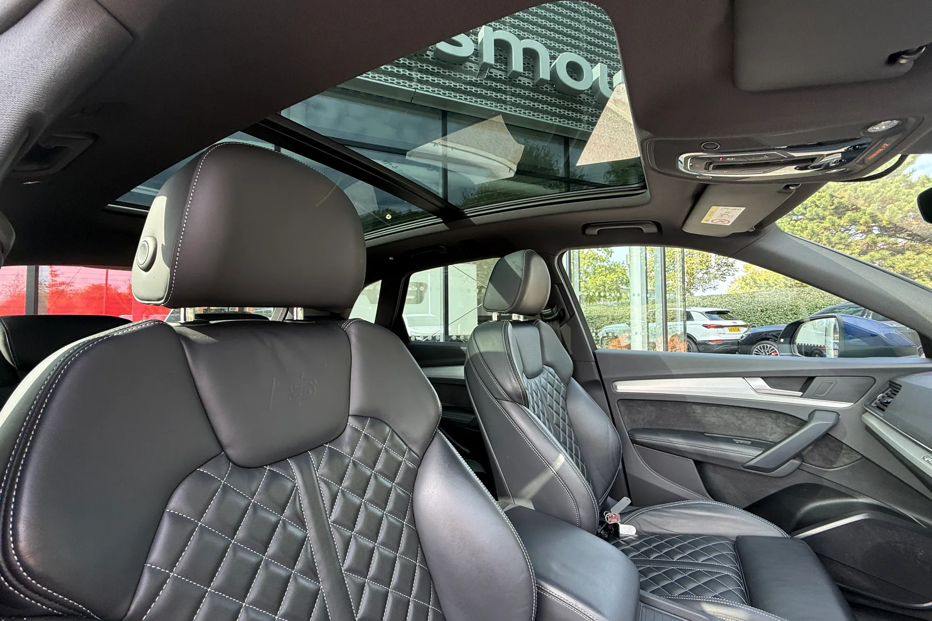 Audi Q5 thumbnail image number 22