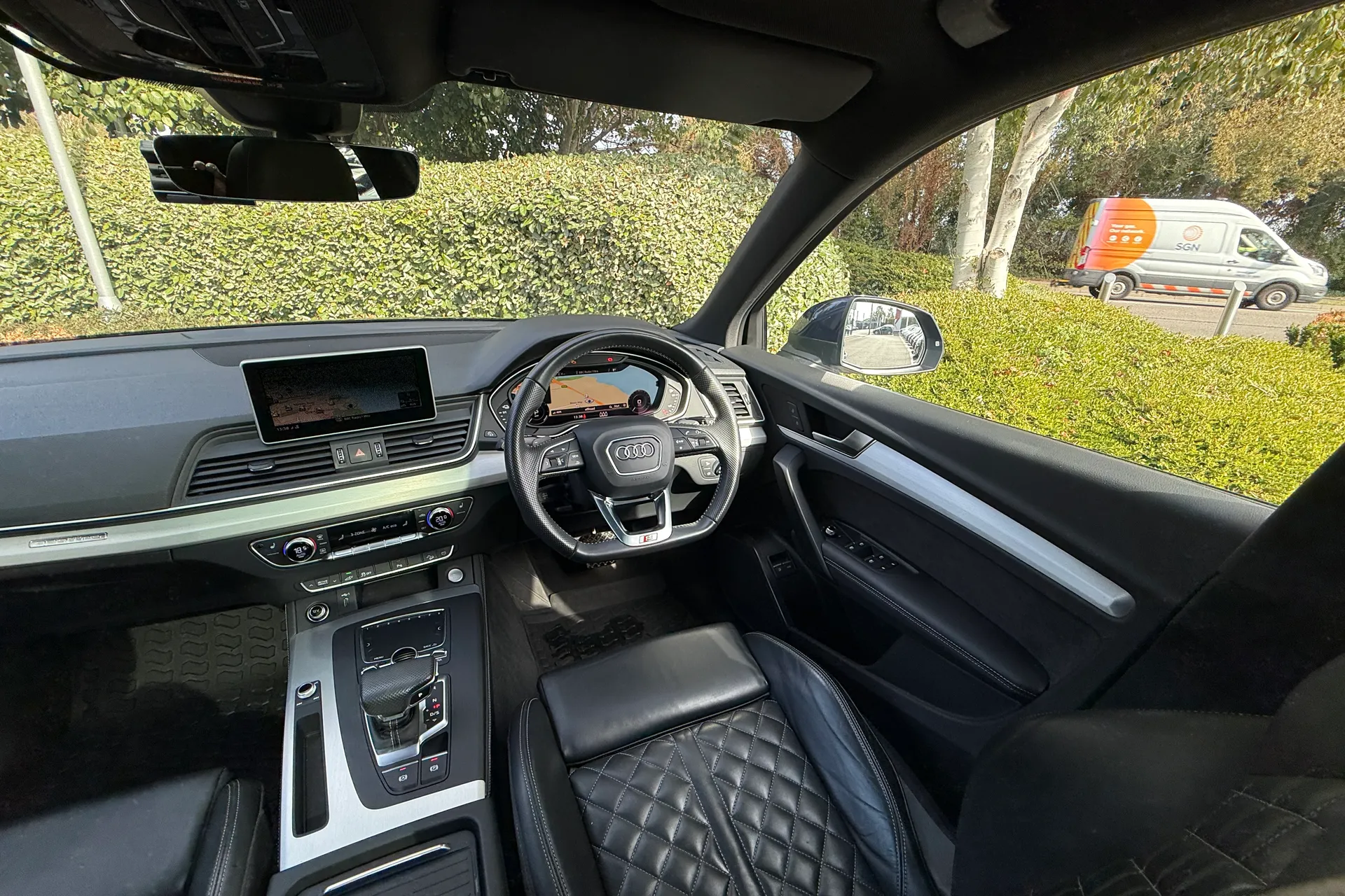 Audi Q5 thumbnail image number 48