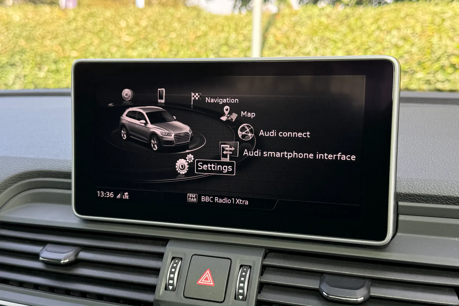 Audi Q5 thumbnail image number 19