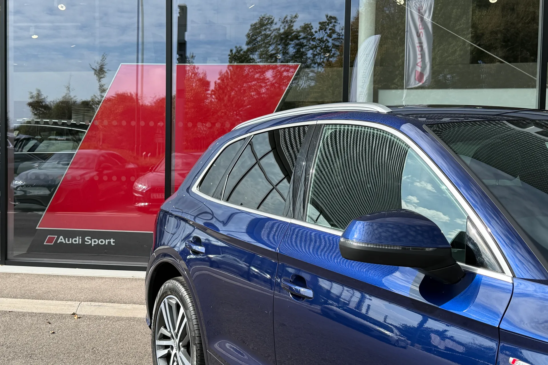 Audi Q5 thumbnail image number 10