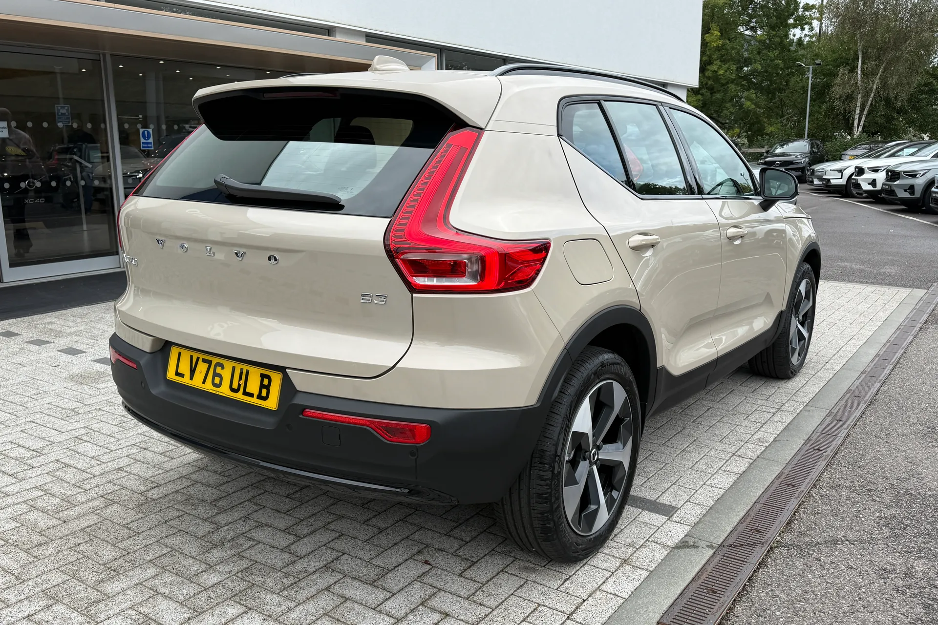 Volvo XC40 thumbnail image number 8