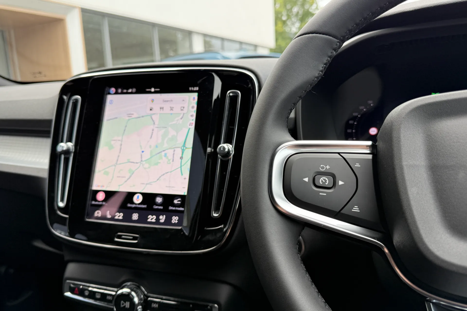Volvo XC40 thumbnail image number 35
