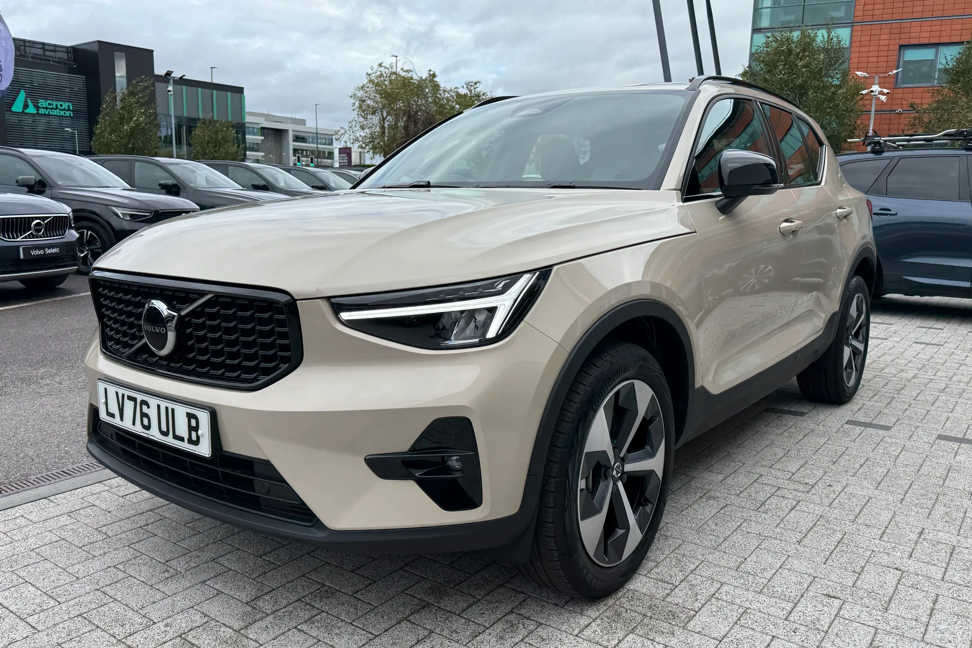 Volvo XC40 thumbnail image number 12