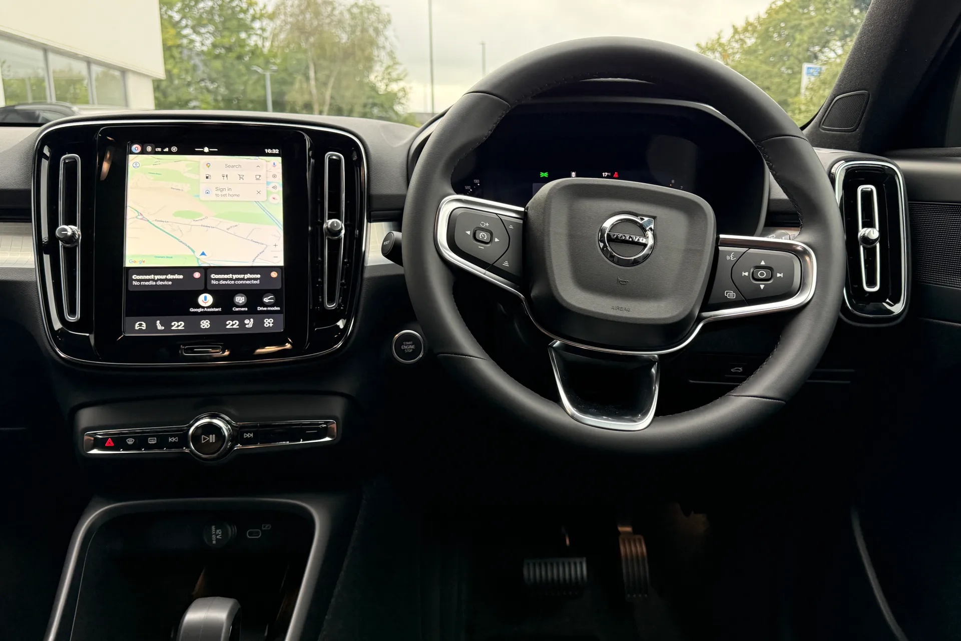 Volvo XC40 thumbnail image number 33