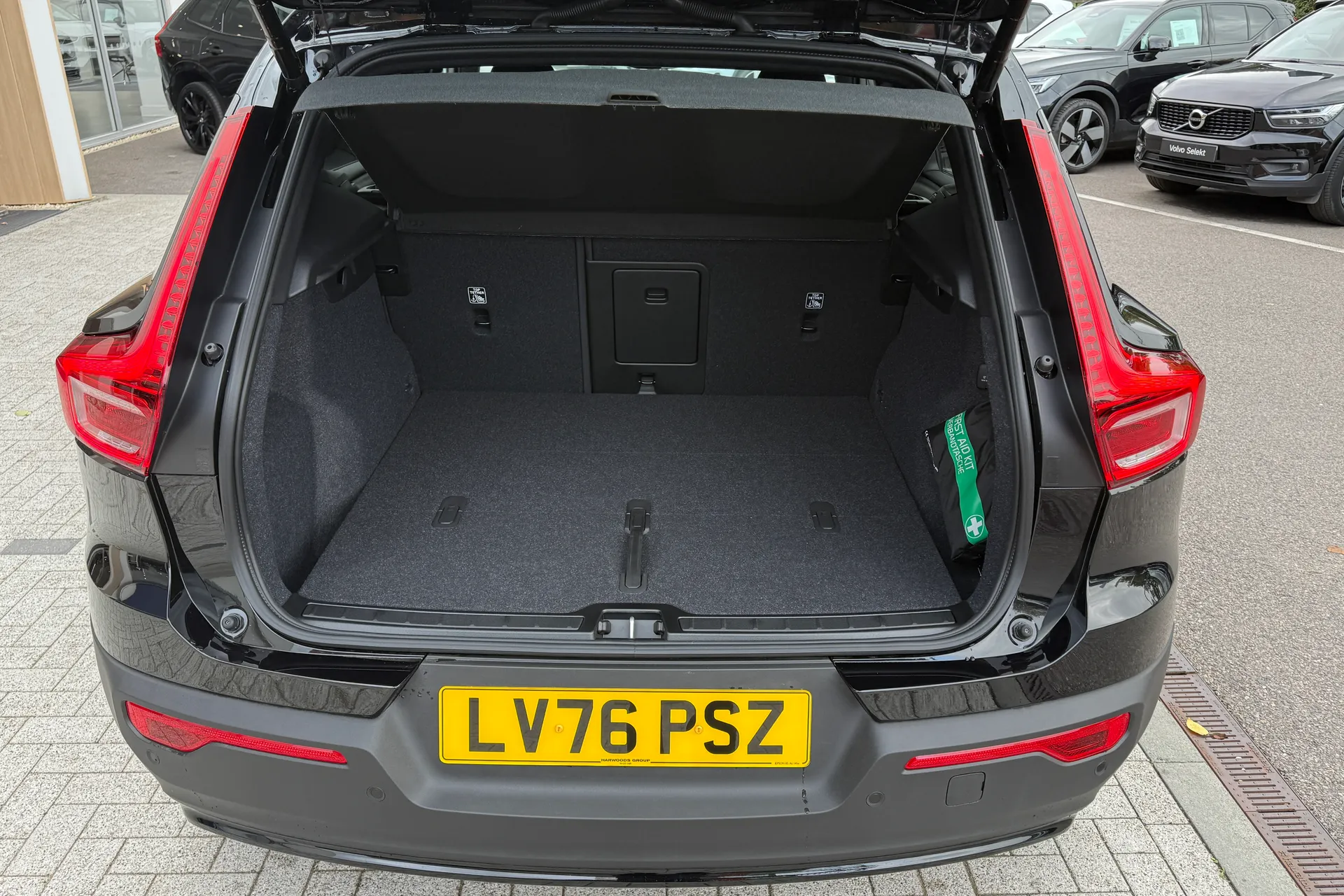 Volvo XC40 thumbnail image number 20