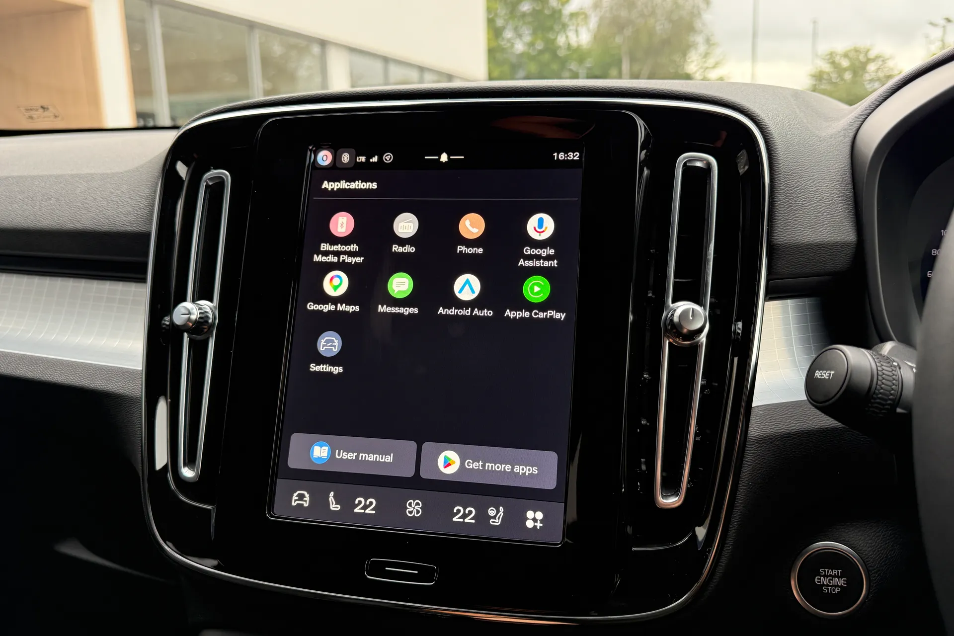 Volvo XC40 thumbnail image number 39