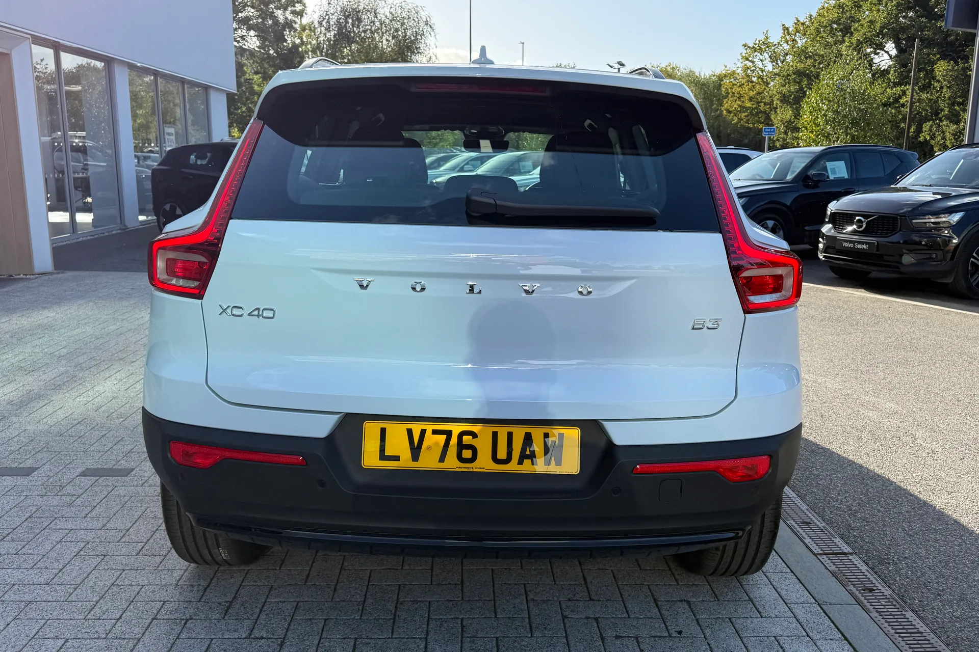Volvo XC40 thumbnail image number 9