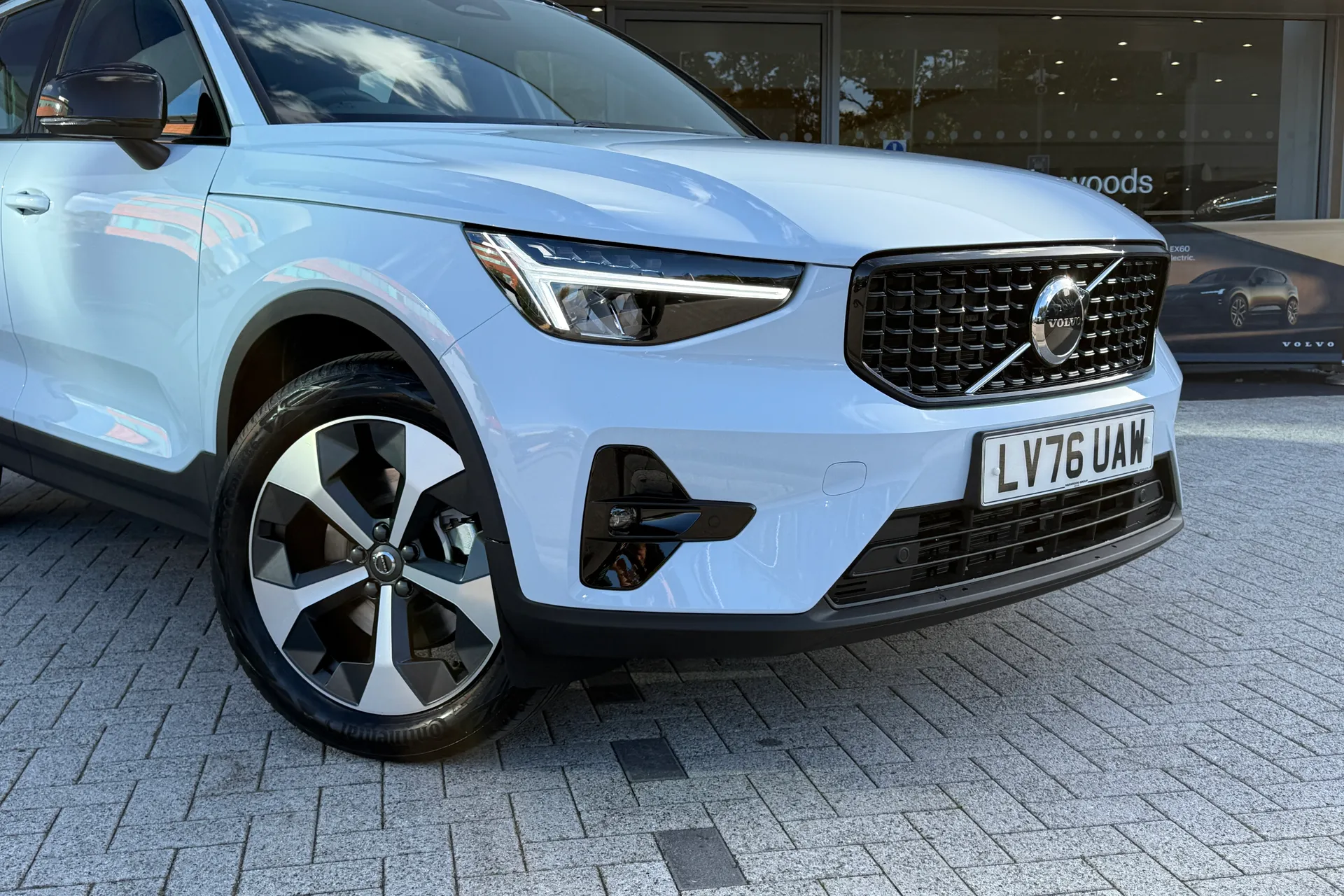 Volvo XC40 thumbnail image number 7