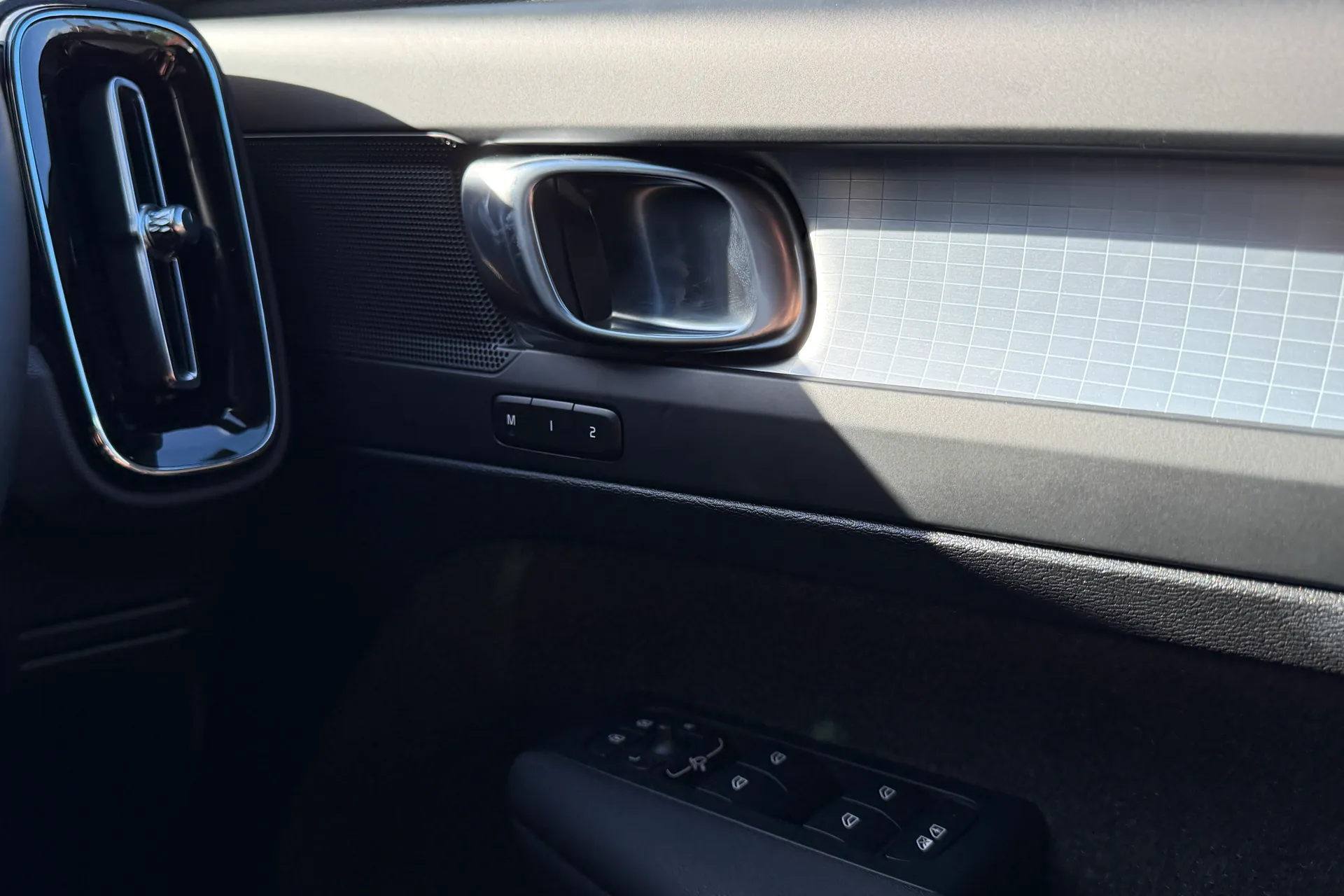 Volvo XC40 thumbnail image number 40