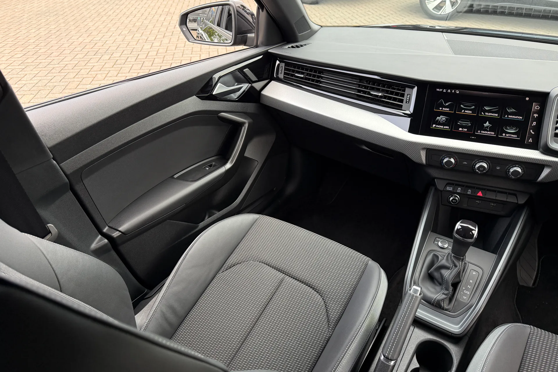 Audi A1 thumbnail image number 32