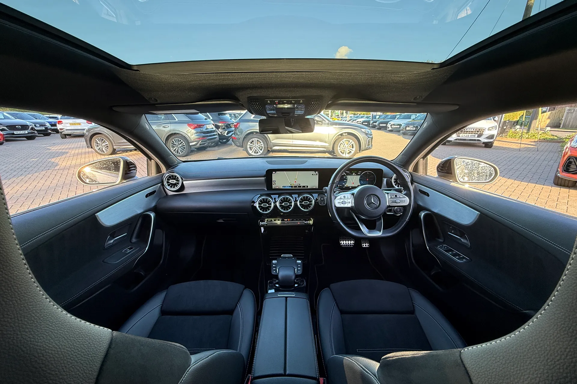 MERCEDES-BENZ A CLASS thumbnail image number 3