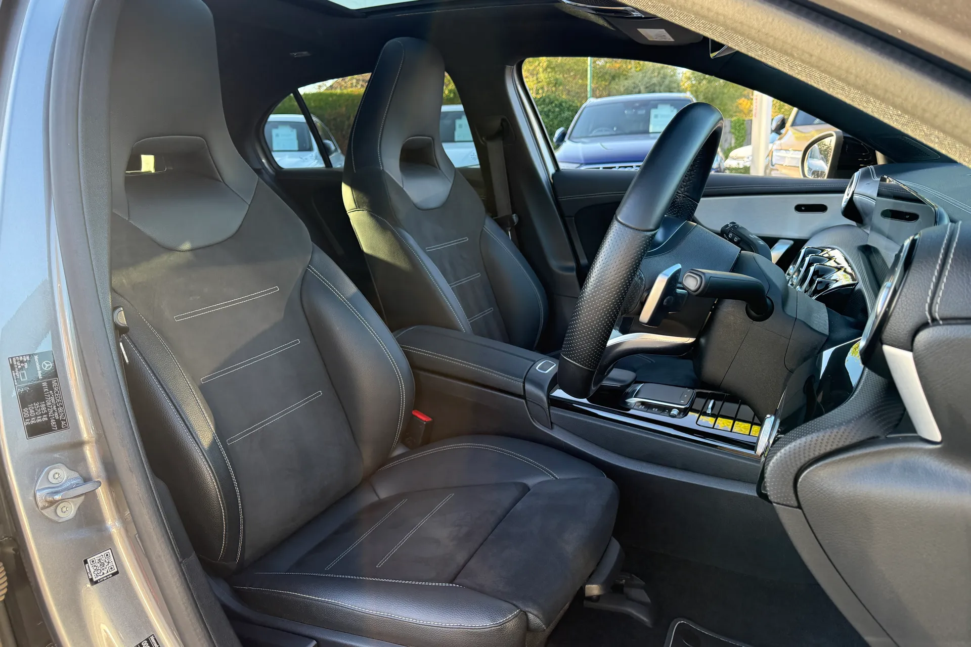 MERCEDES-BENZ A CLASS thumbnail image number 24