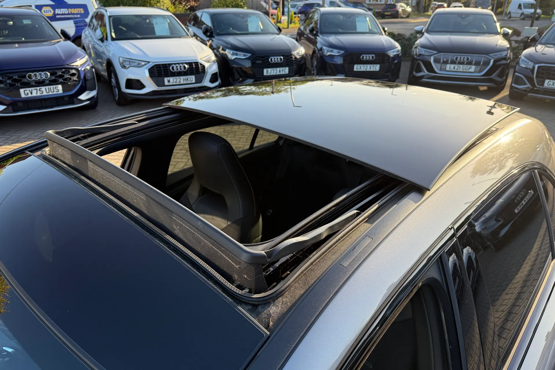 MERCEDES-BENZ A CLASS thumbnail image number 8