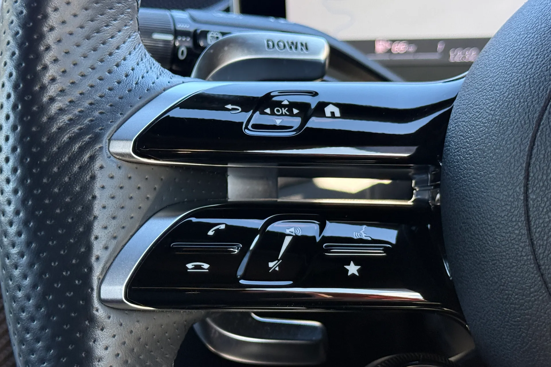 MERCEDES-BENZ GLC thumbnail image number 27
