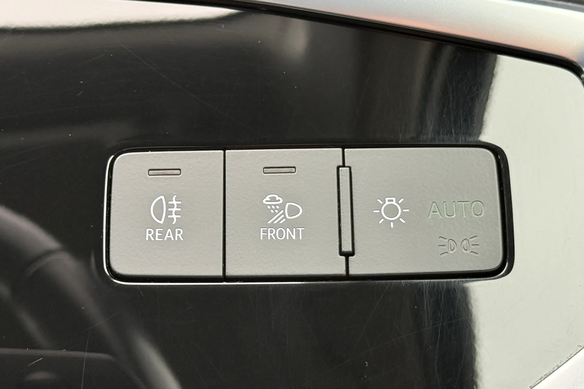Audi Q3 thumbnail image number 22