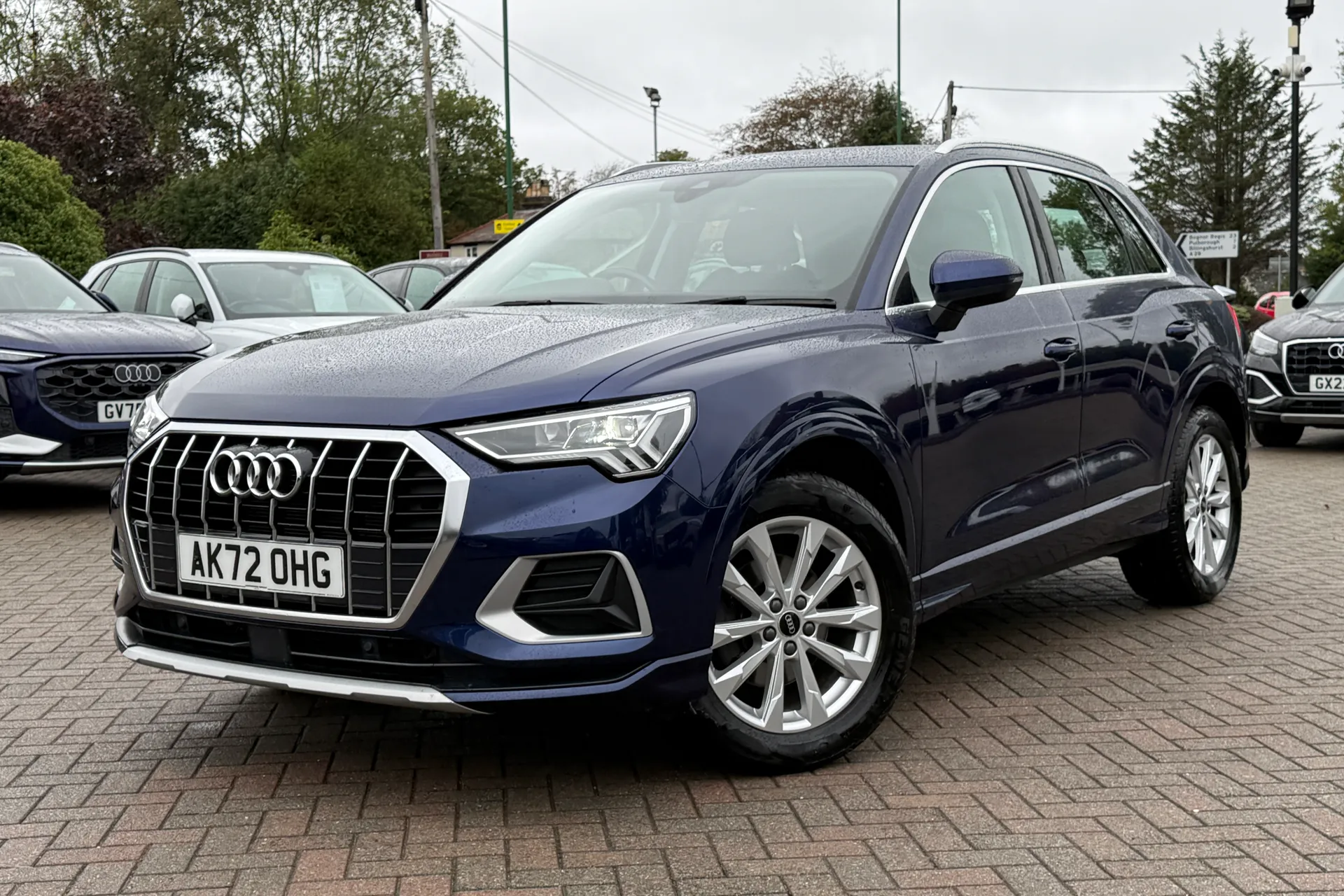 Audi Q3 thumbnail image number 25