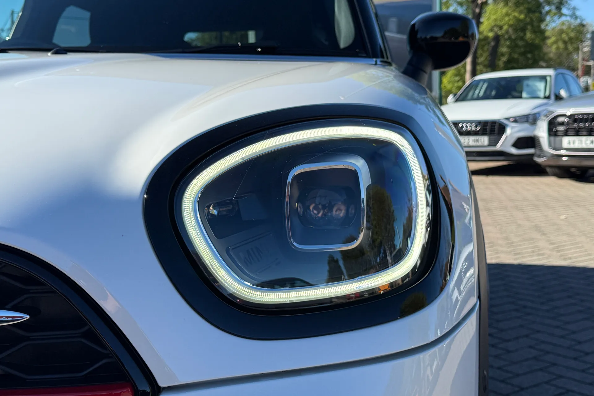 MINI COUNTRYMAN thumbnail image number 44