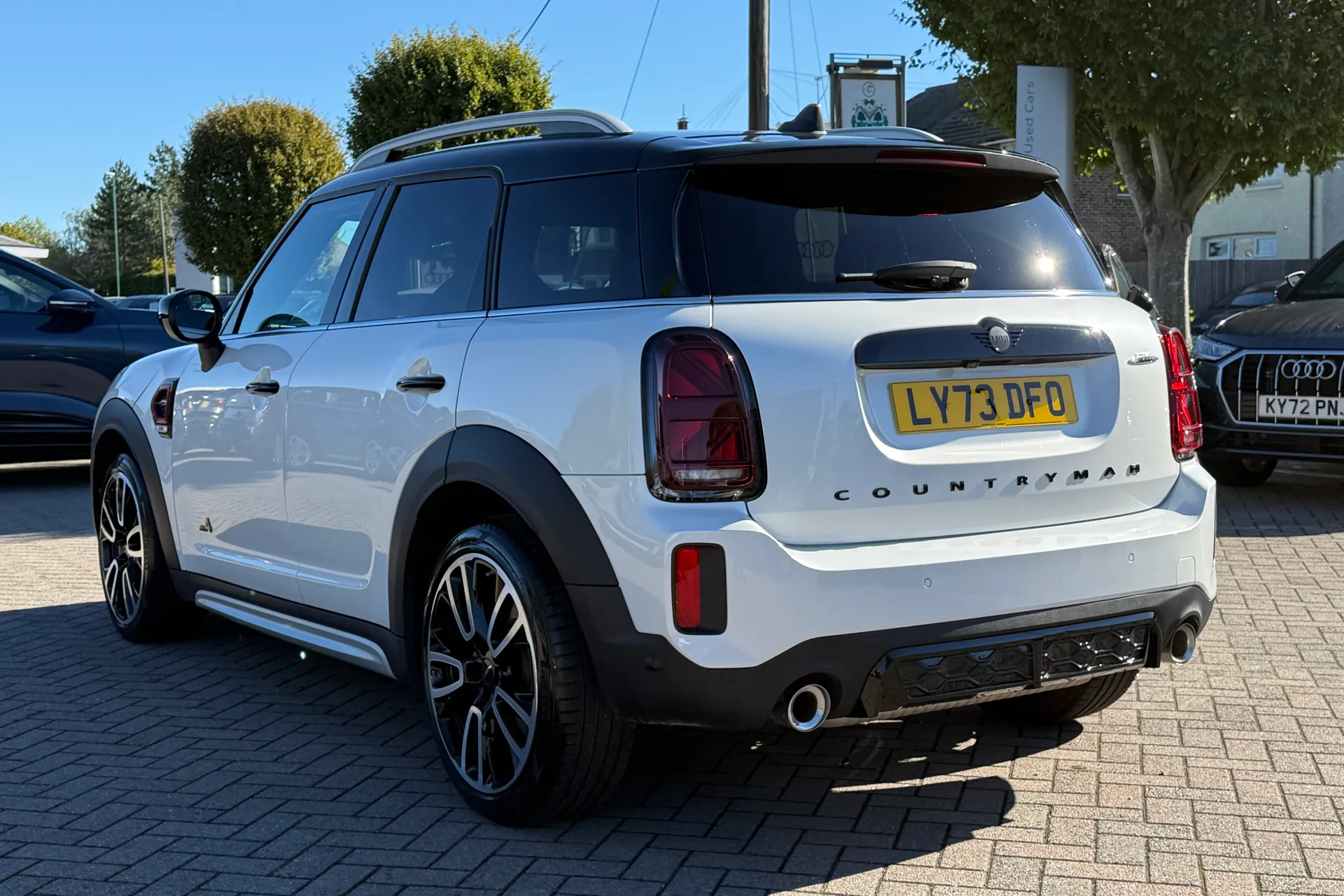 MINI COUNTRYMAN thumbnail image number 28