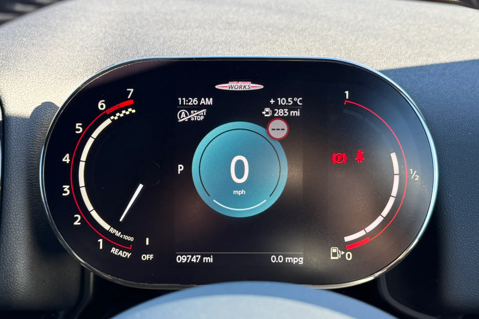 MINI COUNTRYMAN thumbnail image number 11