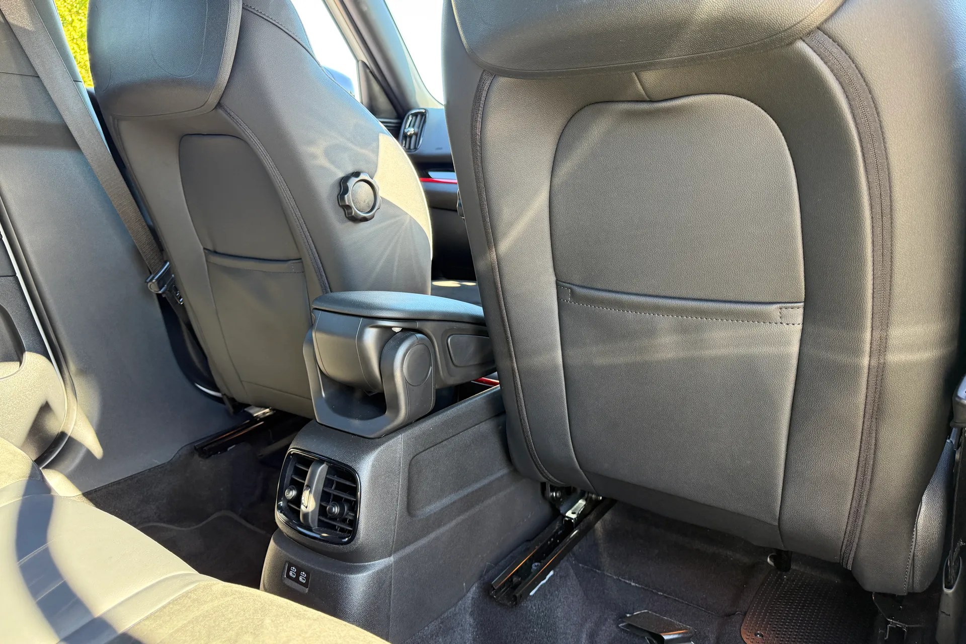 MINI COUNTRYMAN thumbnail image number 38