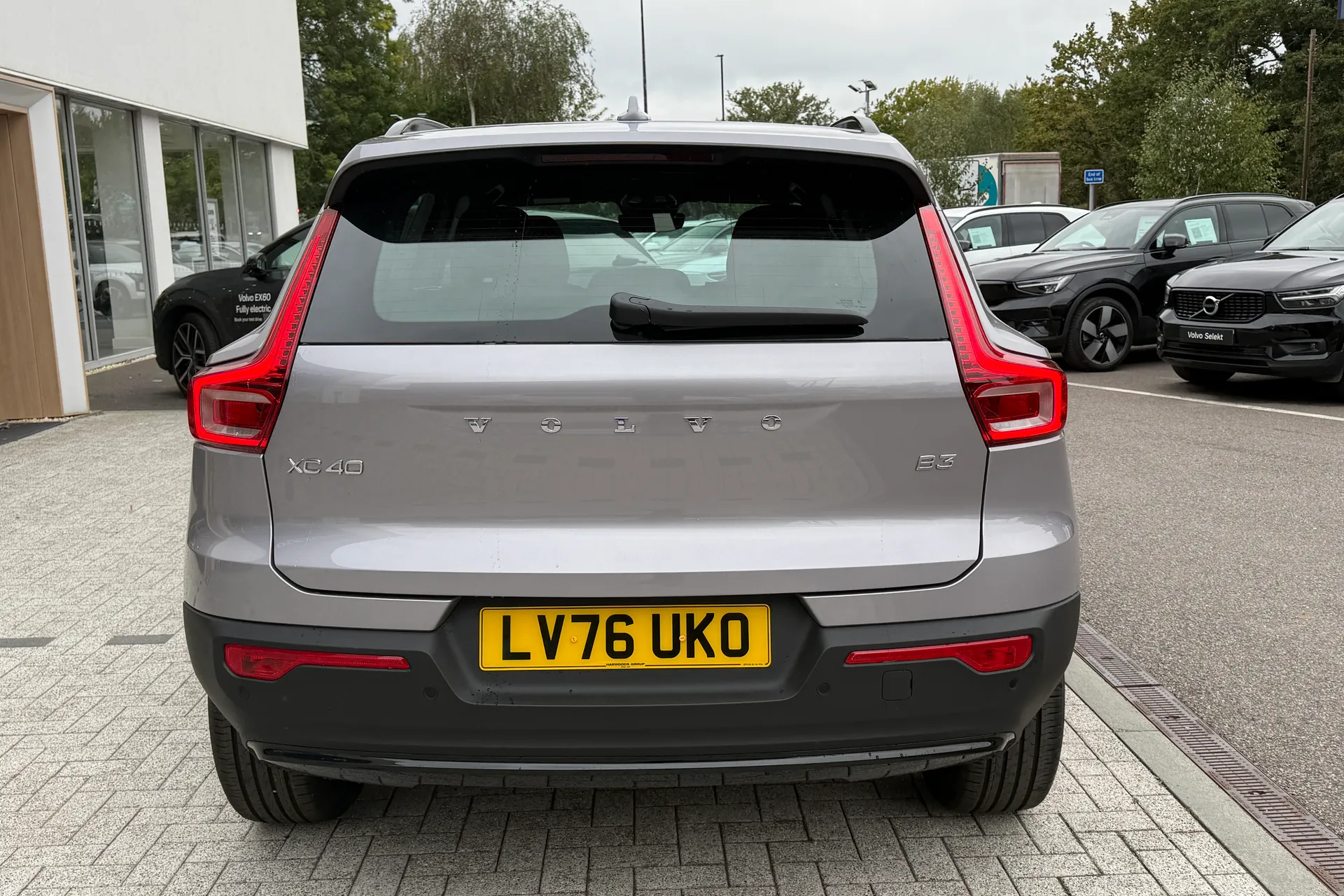 Volvo XC40 thumbnail image number 9