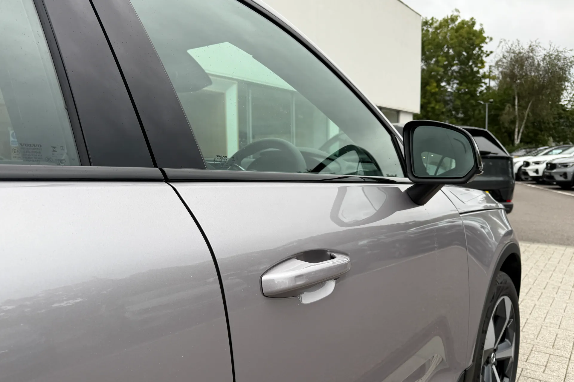 Volvo XC40 thumbnail image number 15