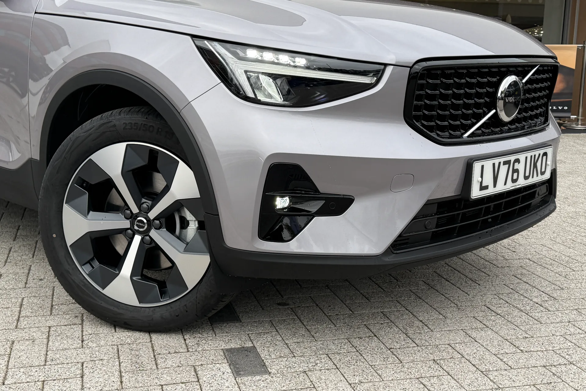Volvo XC40 thumbnail image number 7