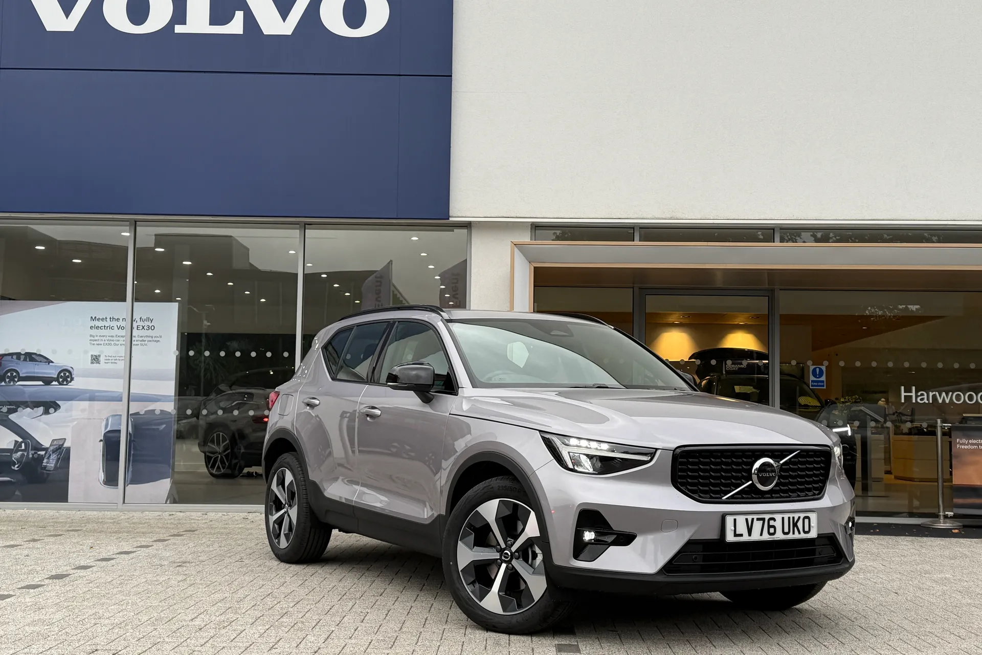 Volvo XC40 focused image