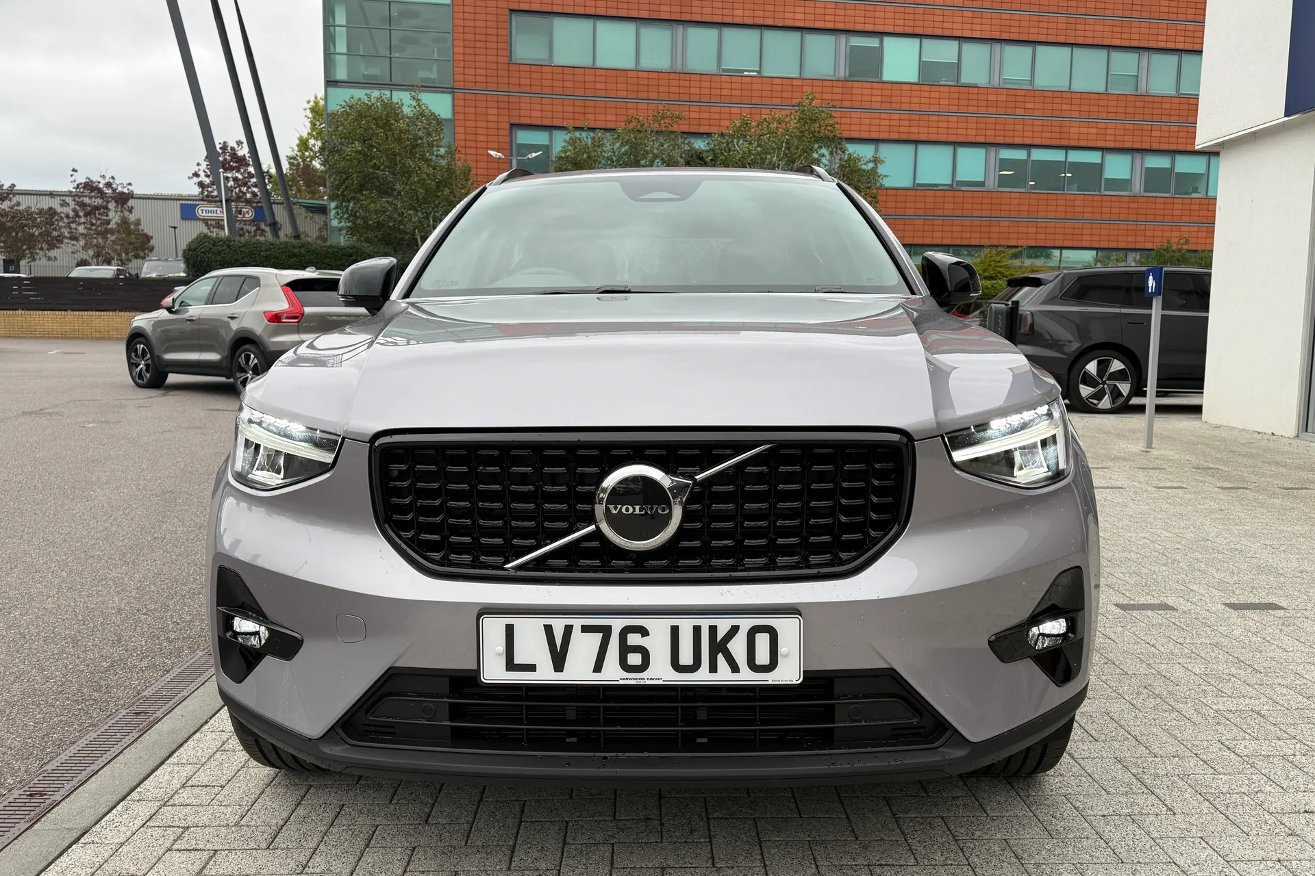 Volvo XC40 thumbnail image number 13