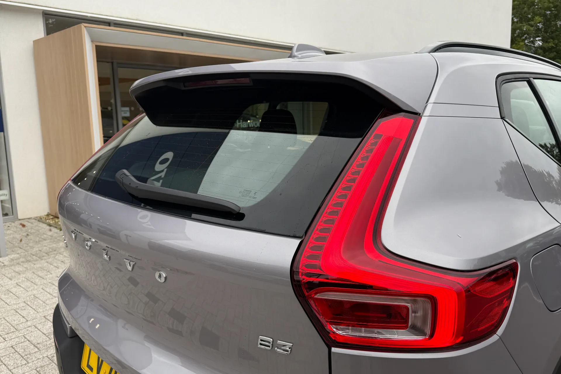 Volvo XC40 thumbnail image number 17