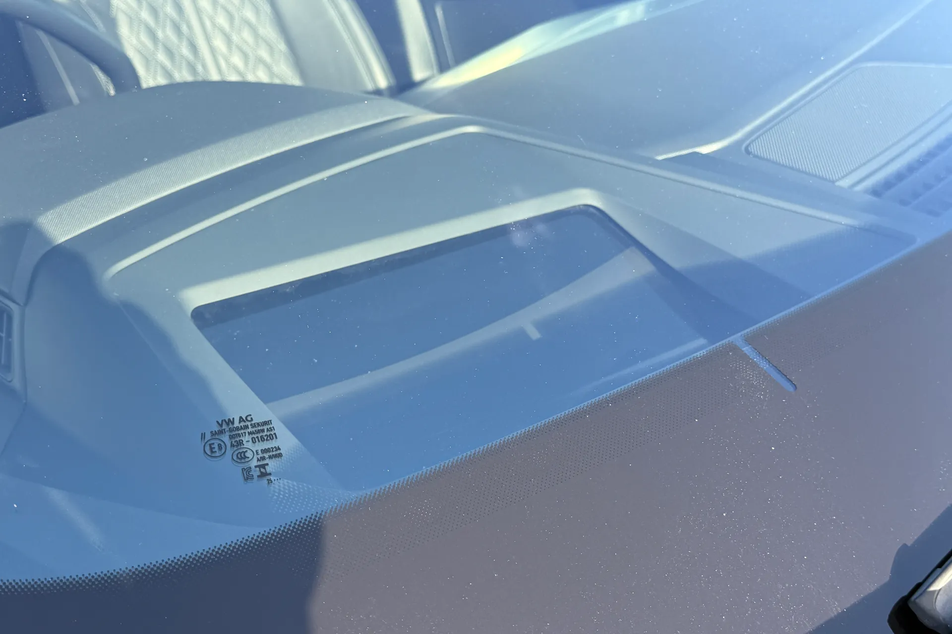 Audi Q4 thumbnail image number 10