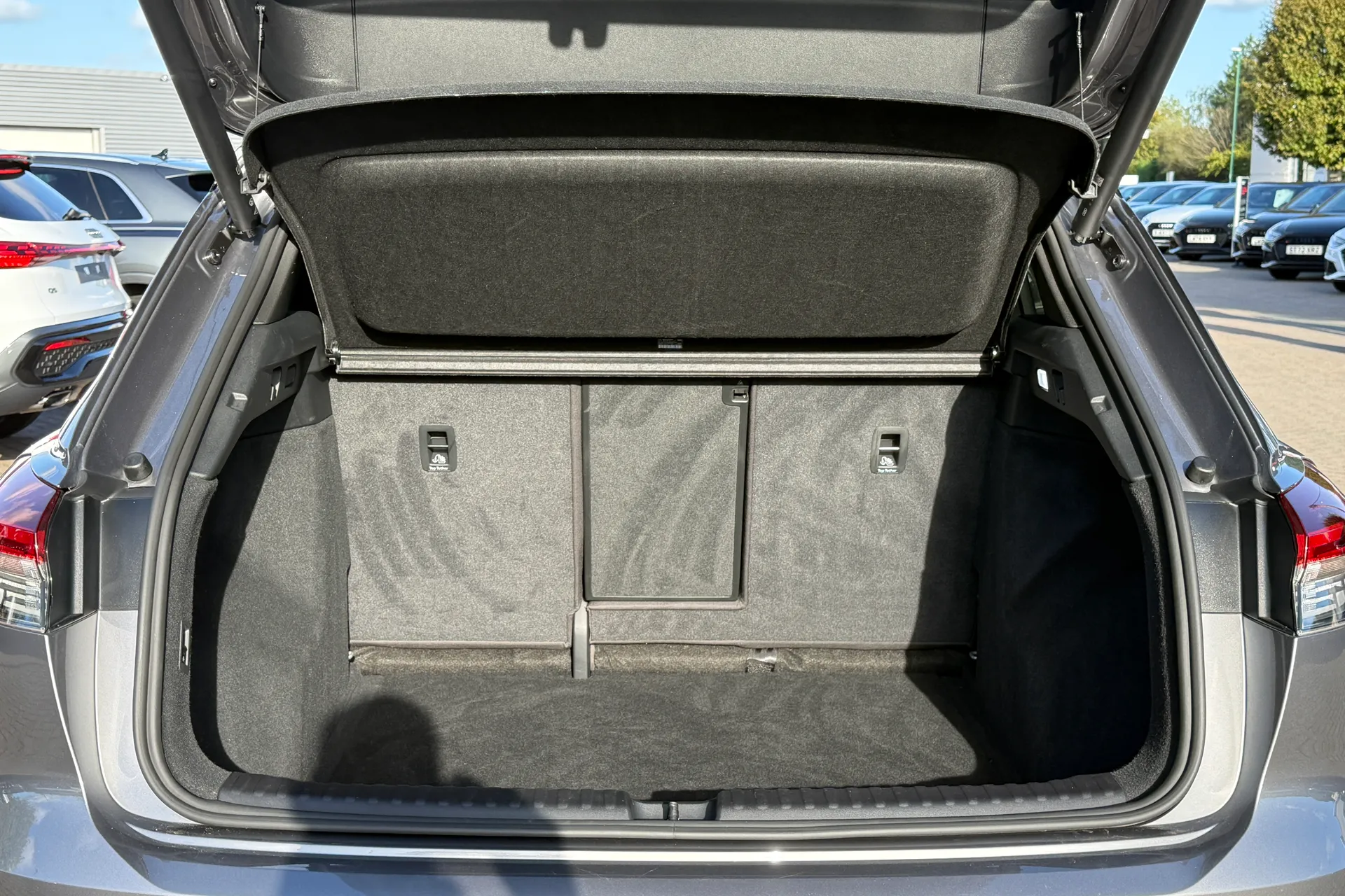 Audi Q4 thumbnail image number 45