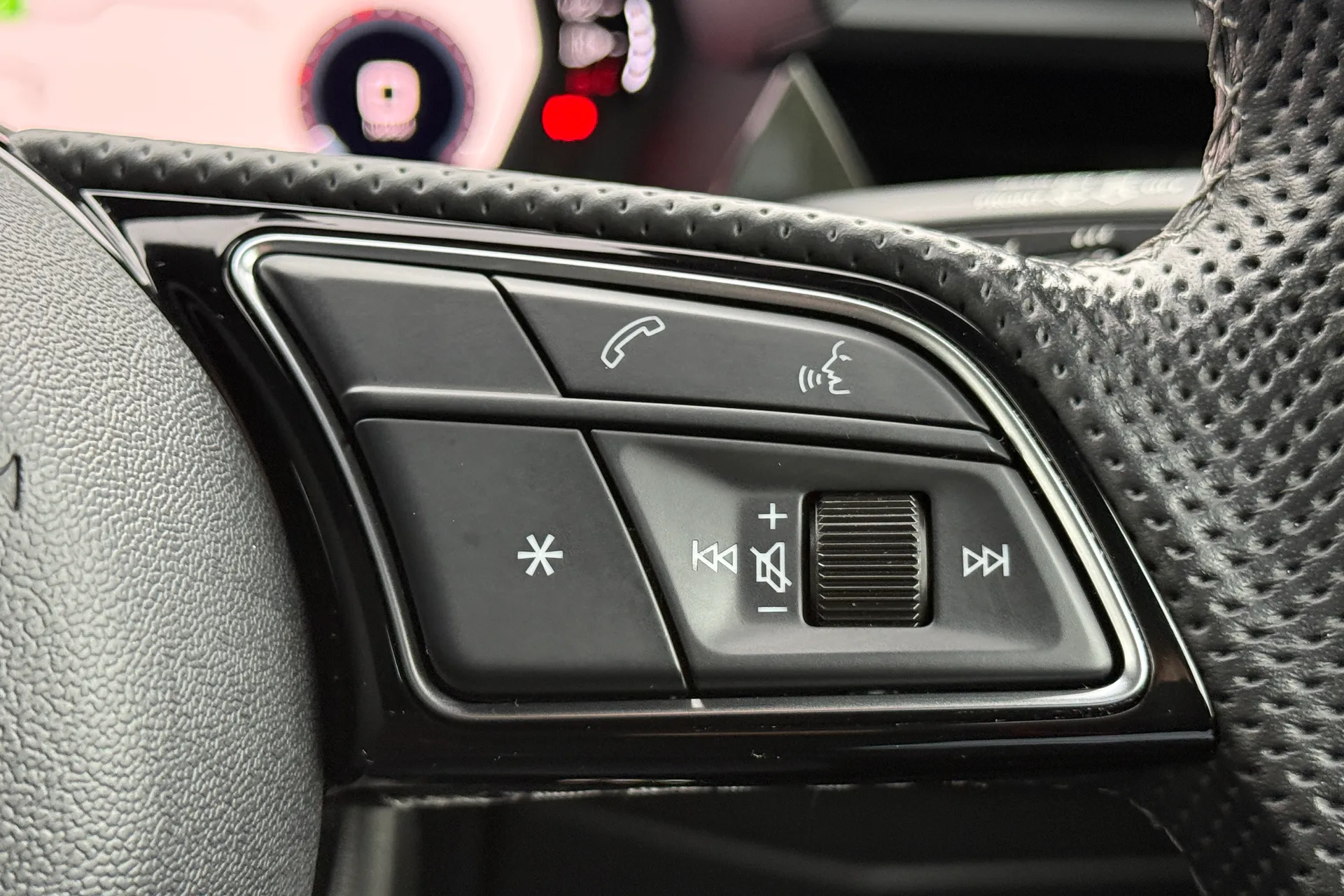 Audi A3 thumbnail image number 29