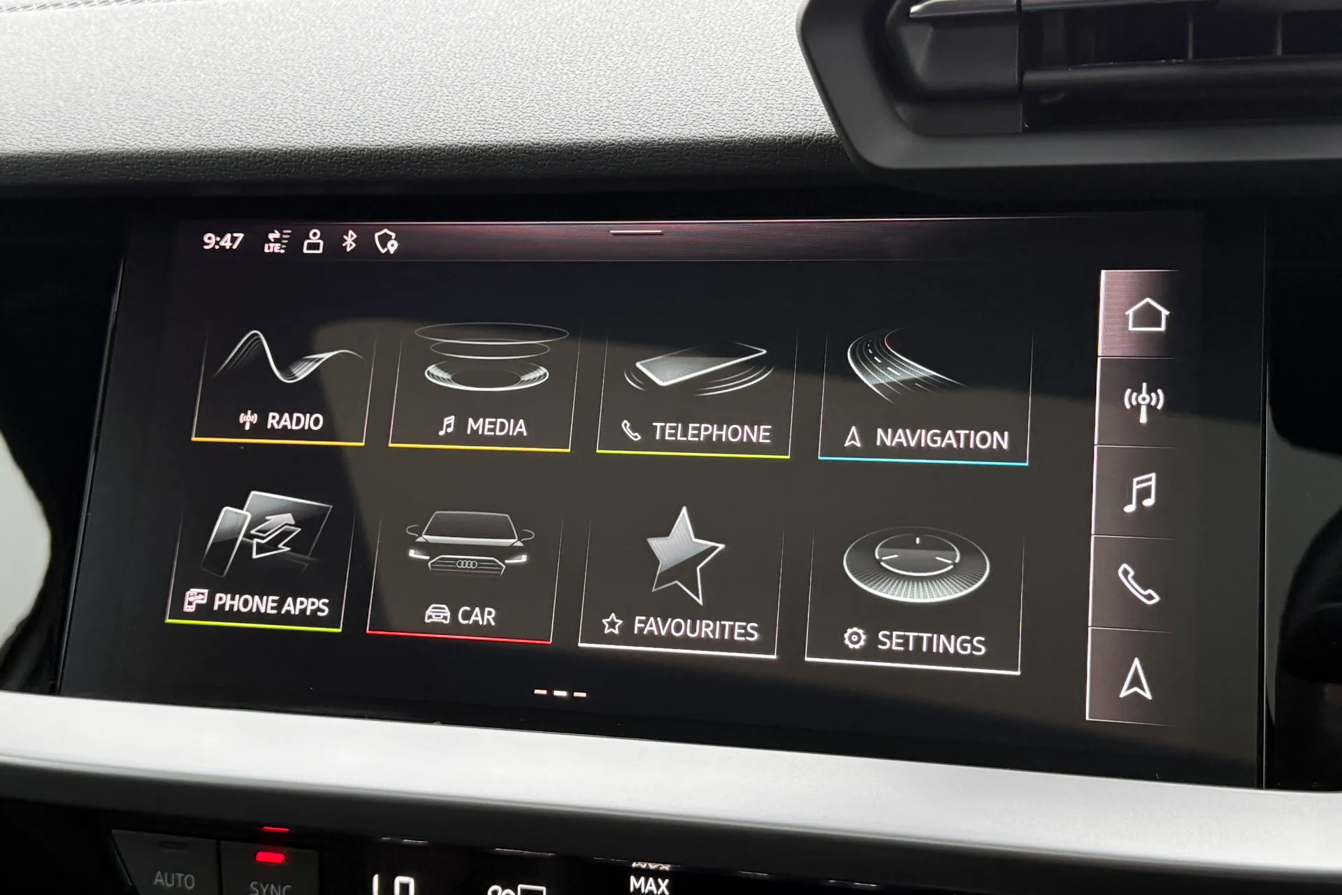 Audi A3 thumbnail image number 17