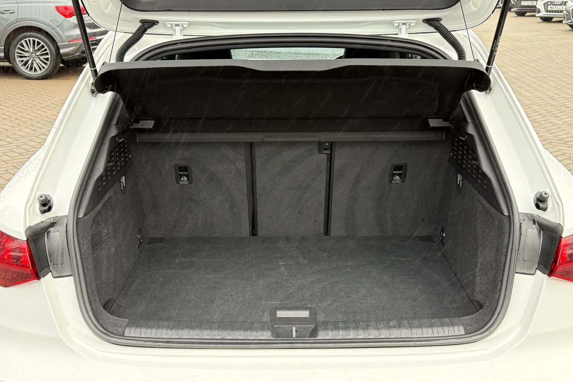 Audi A3 thumbnail image number 42