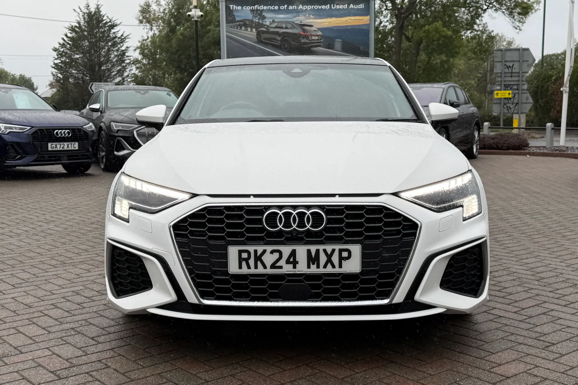 Audi A3 thumbnail image number 32