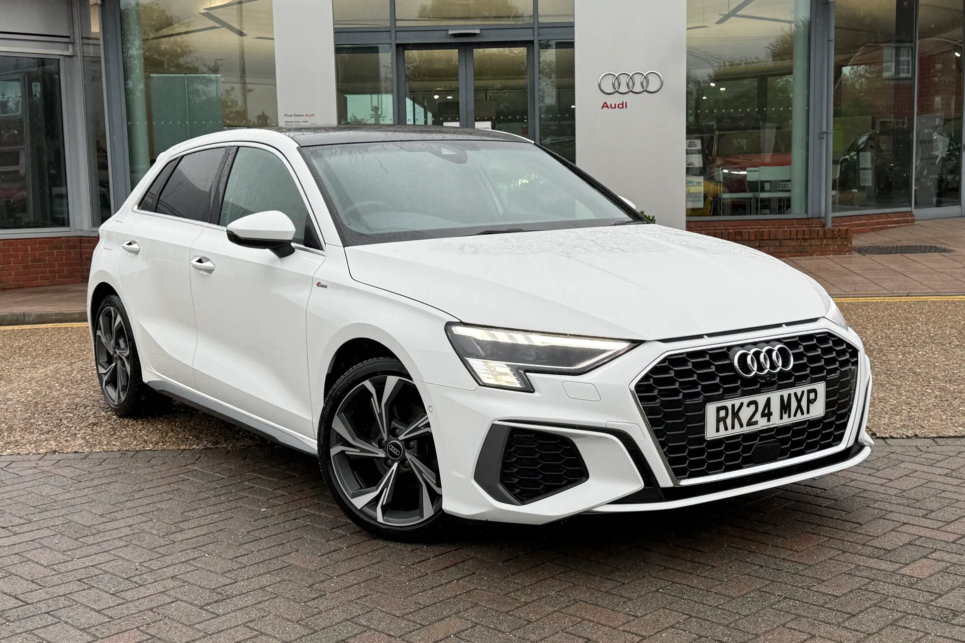 Audi A3 thumbnail image number 31