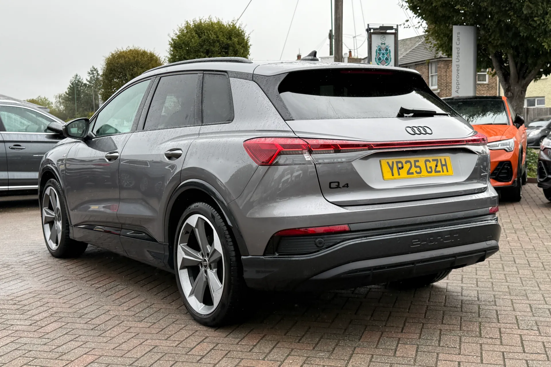 Audi Q4 thumbnail image number 37