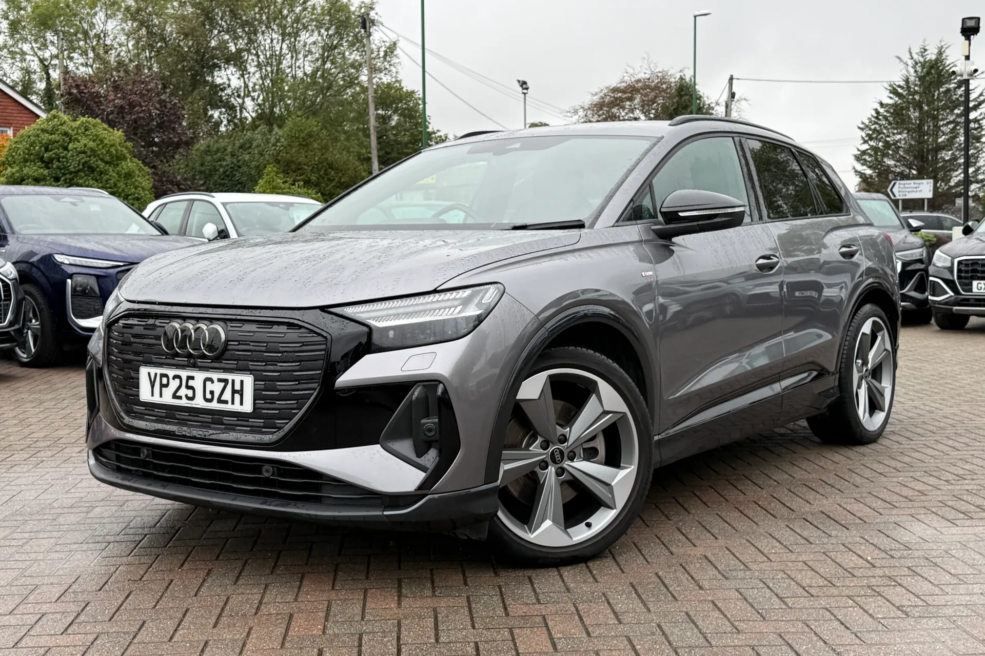 Audi Q4 thumbnail image number 29