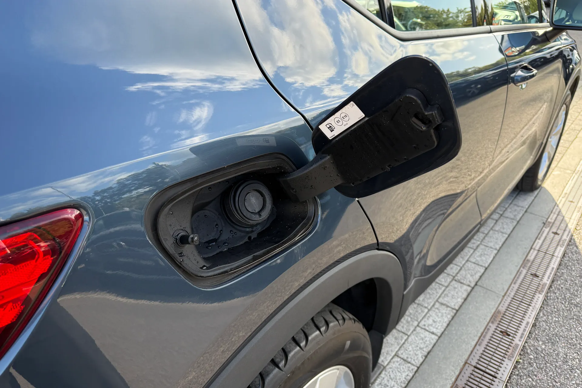 Volvo XC40 thumbnail image number 17
