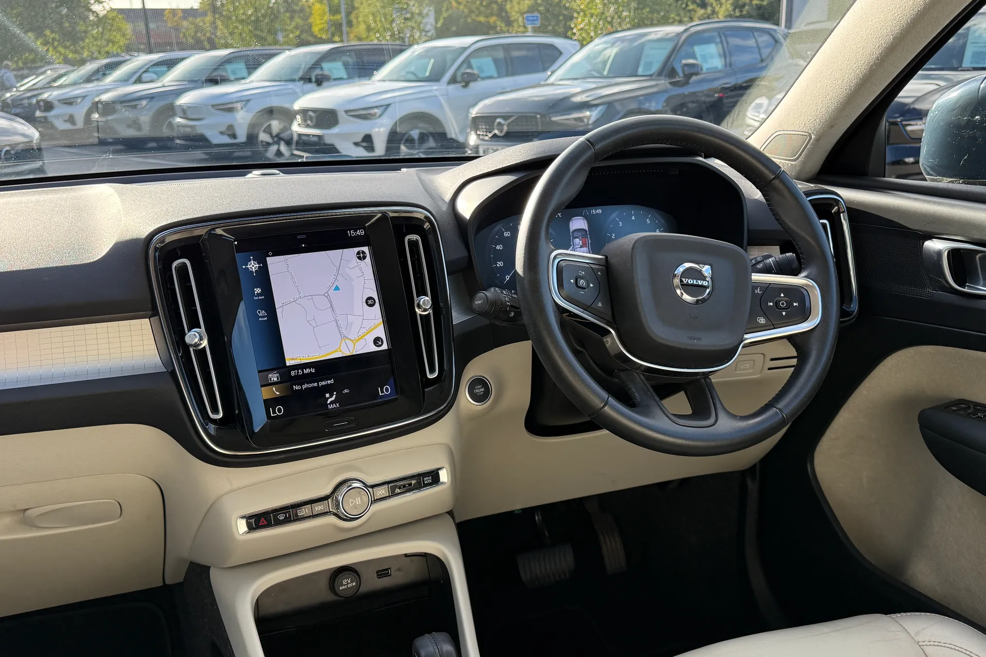 Volvo XC40 thumbnail image number 34