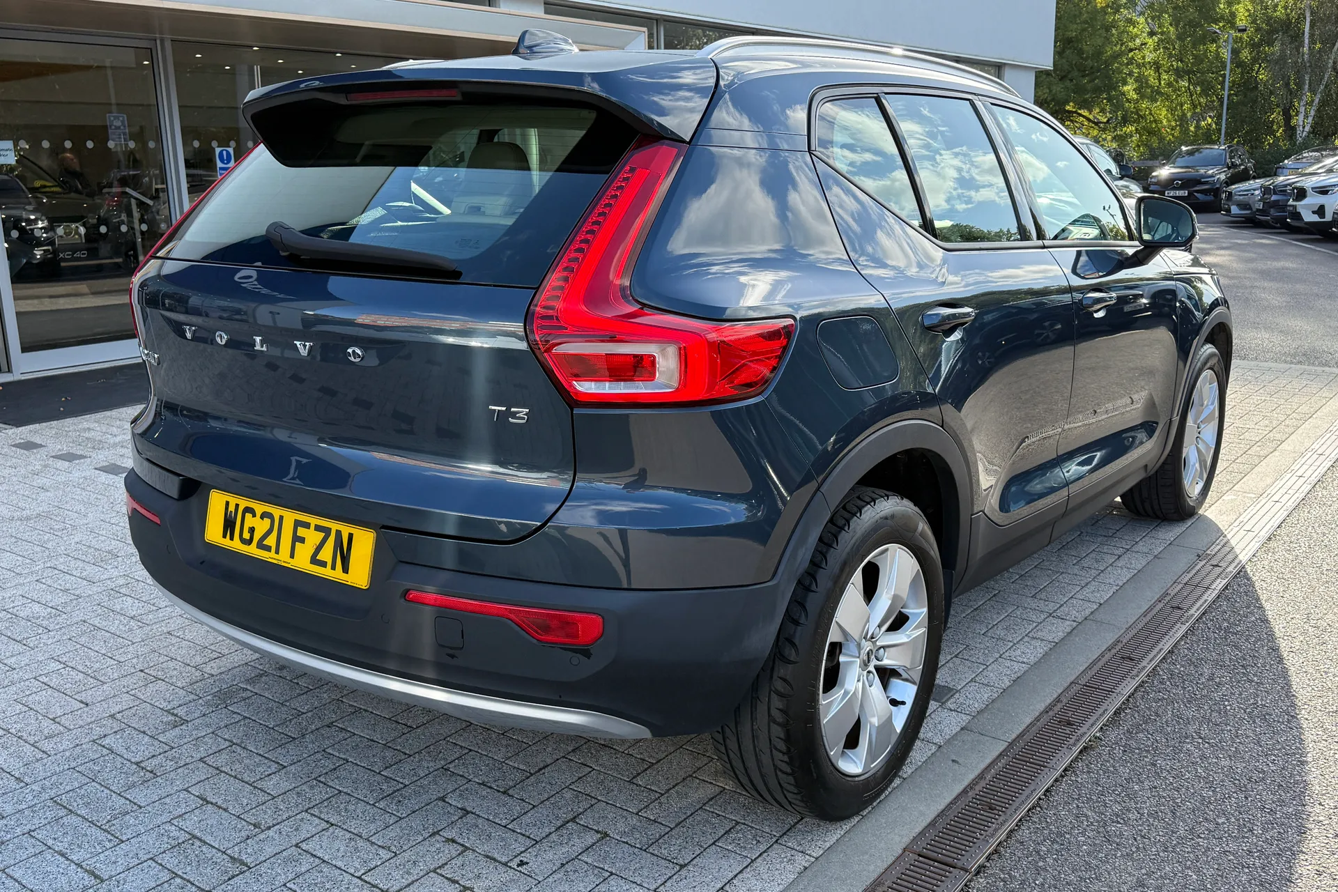 Volvo XC40 thumbnail image number 8