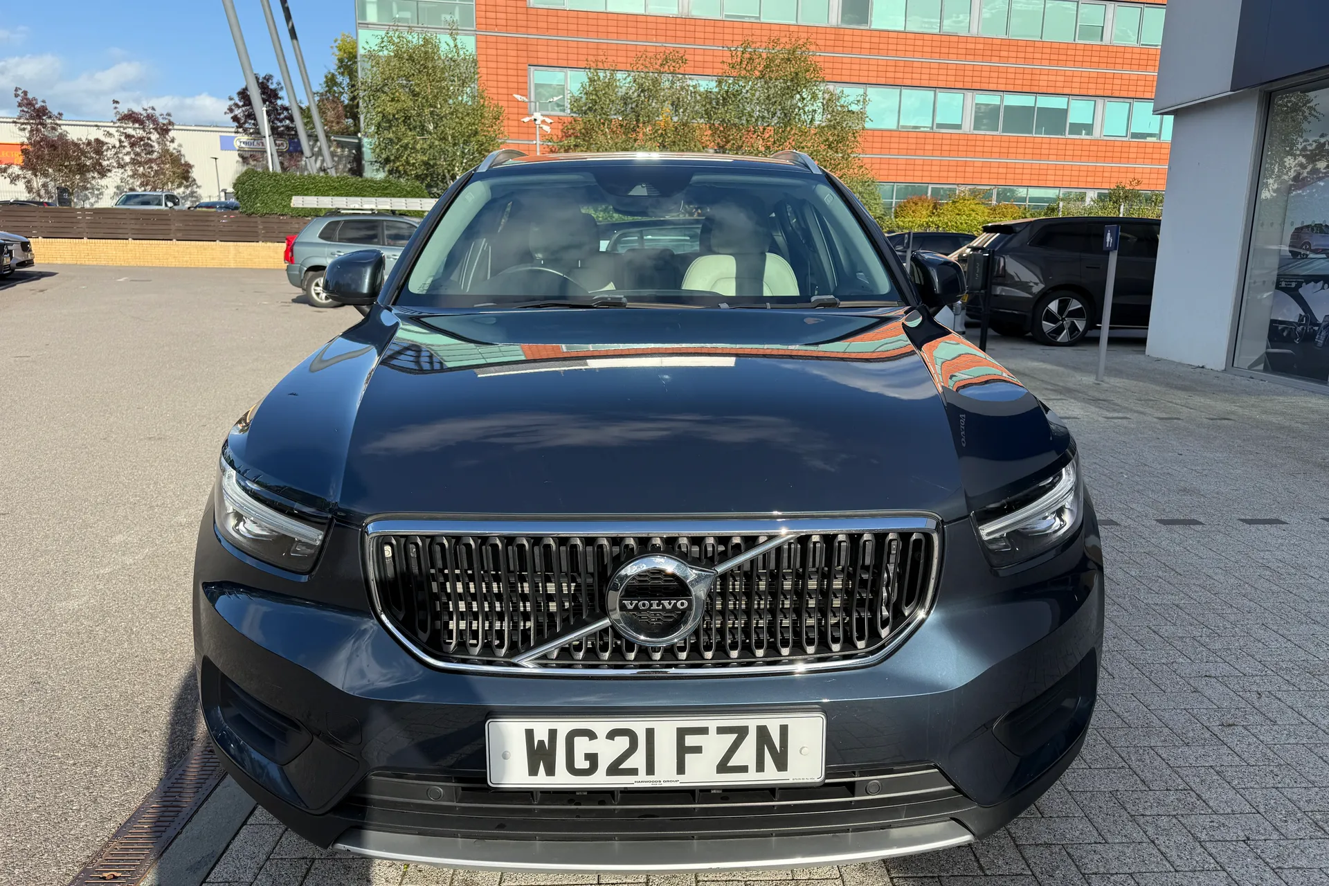 Volvo XC40 thumbnail image number 13