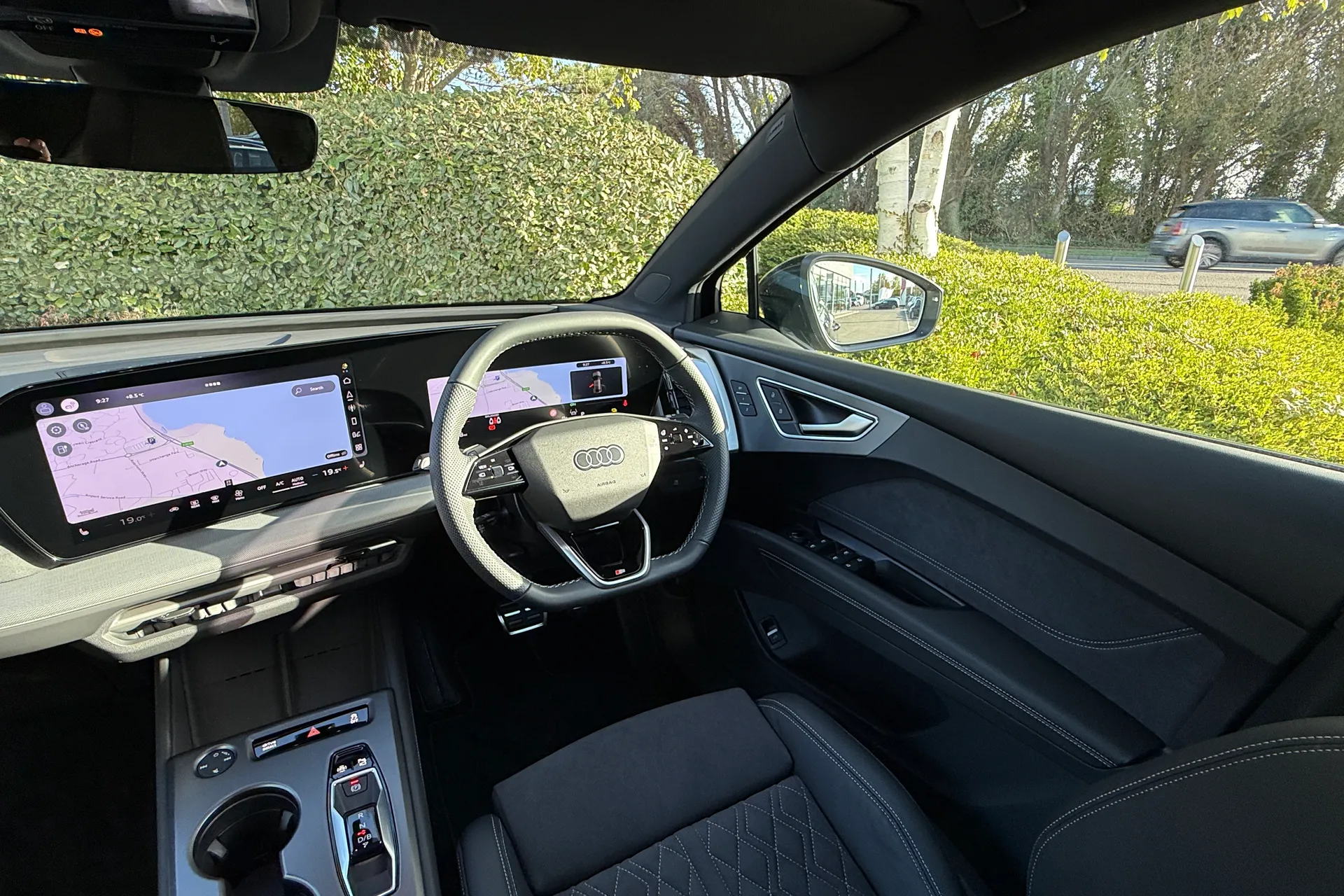 Audi Q4 thumbnail image number 51