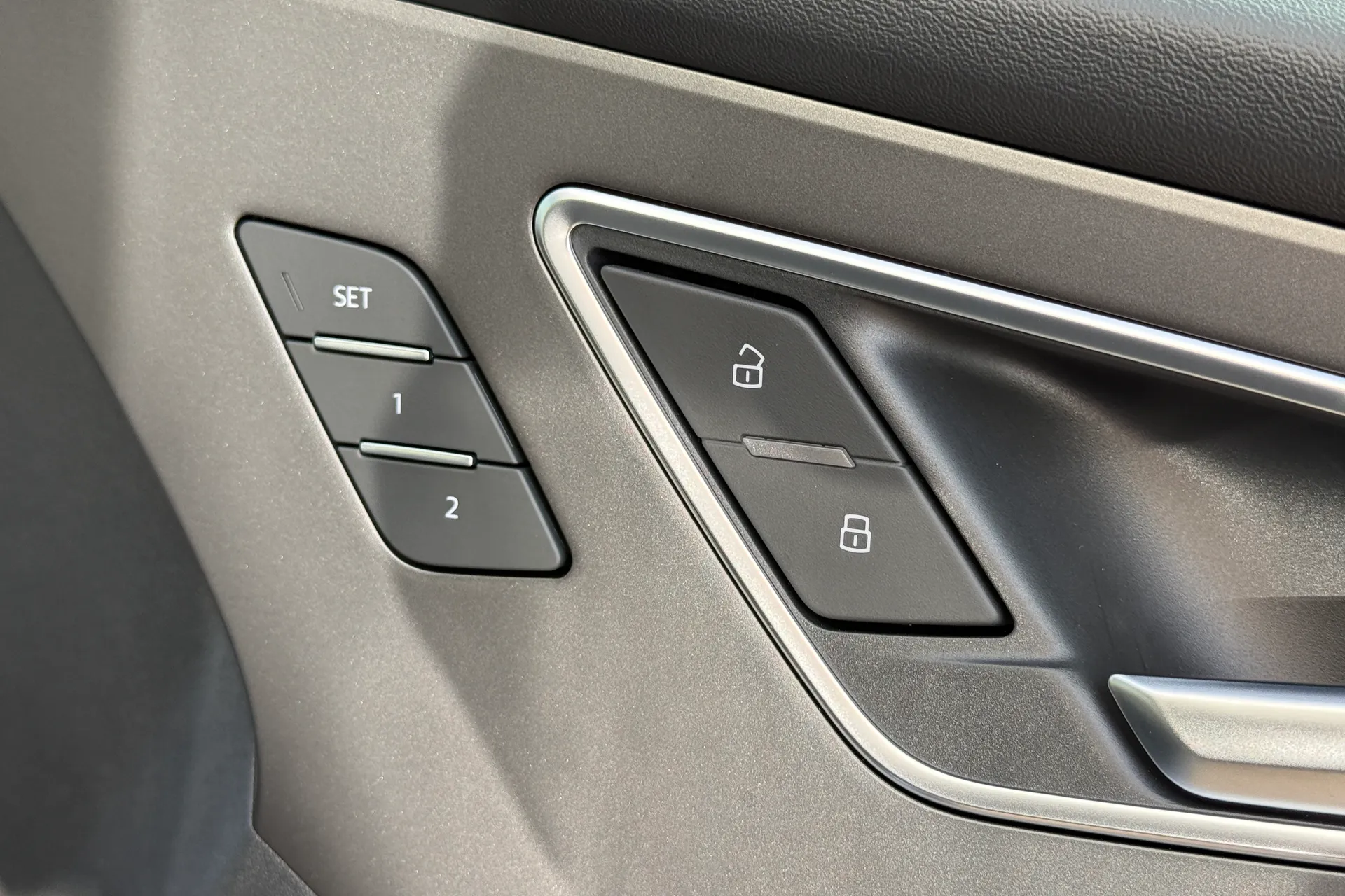 Audi Q4 thumbnail image number 30