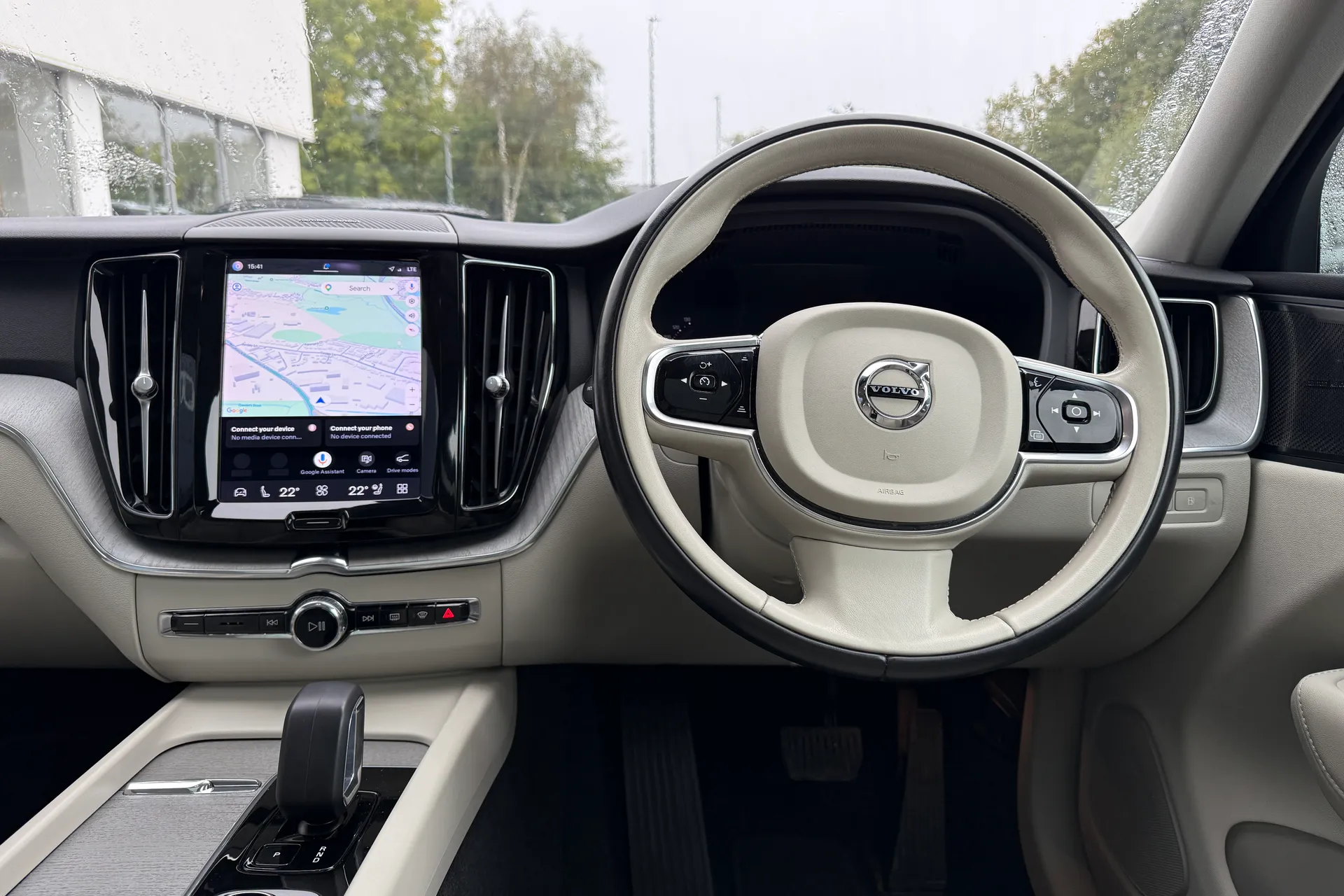 Volvo XC60 thumbnail image number 35