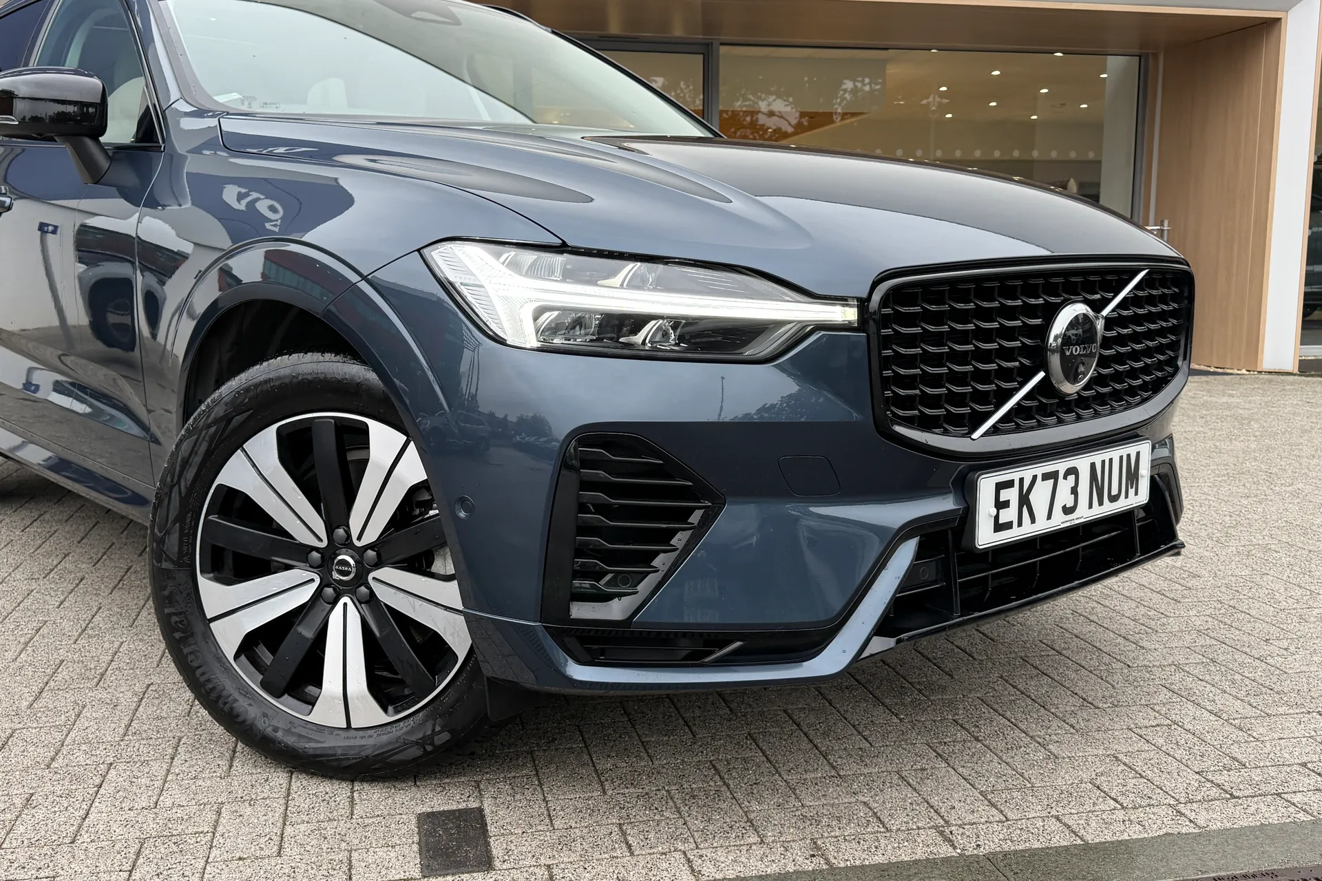 Volvo XC60 thumbnail image number 8