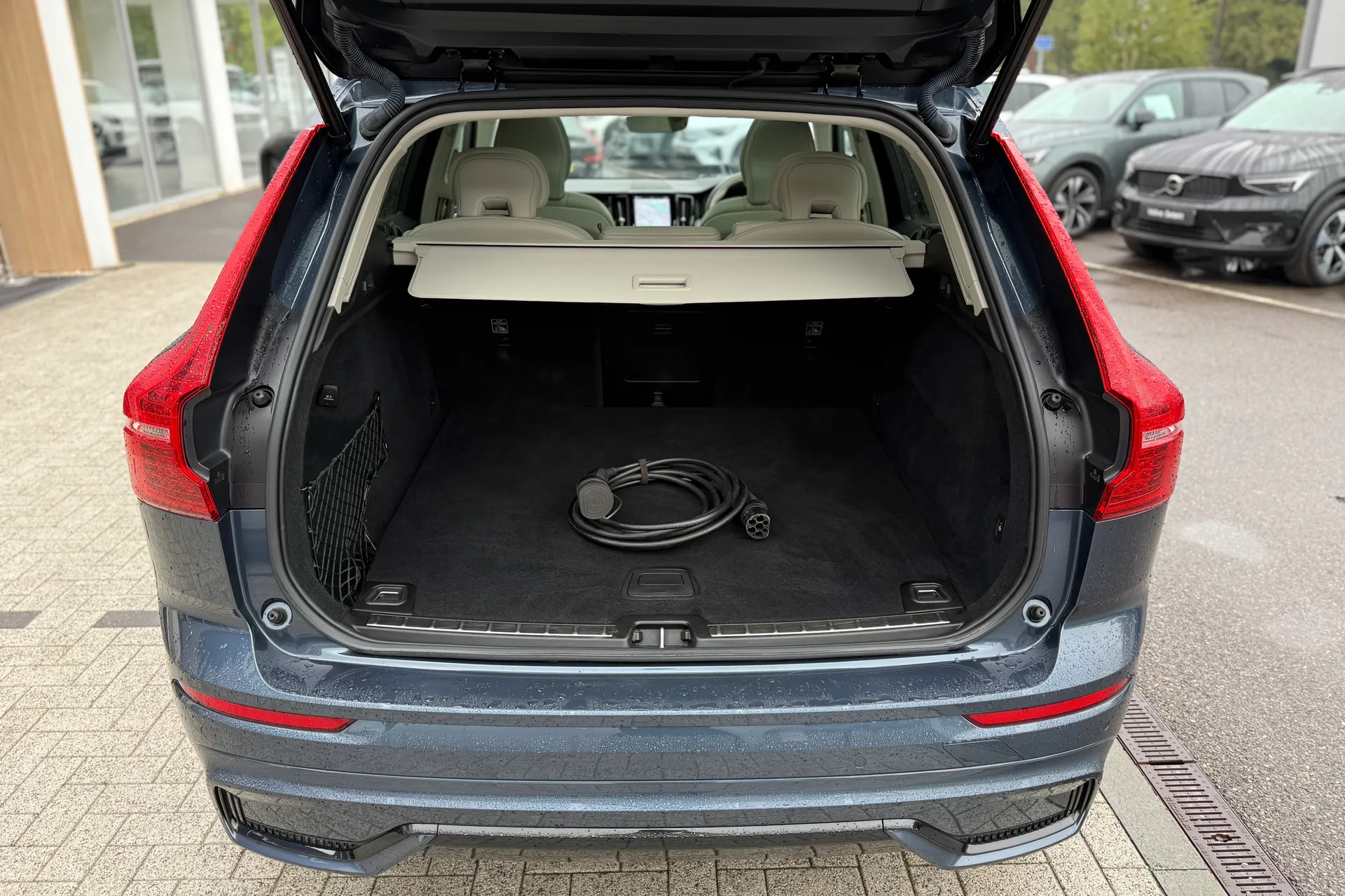 Volvo XC60 thumbnail image number 21