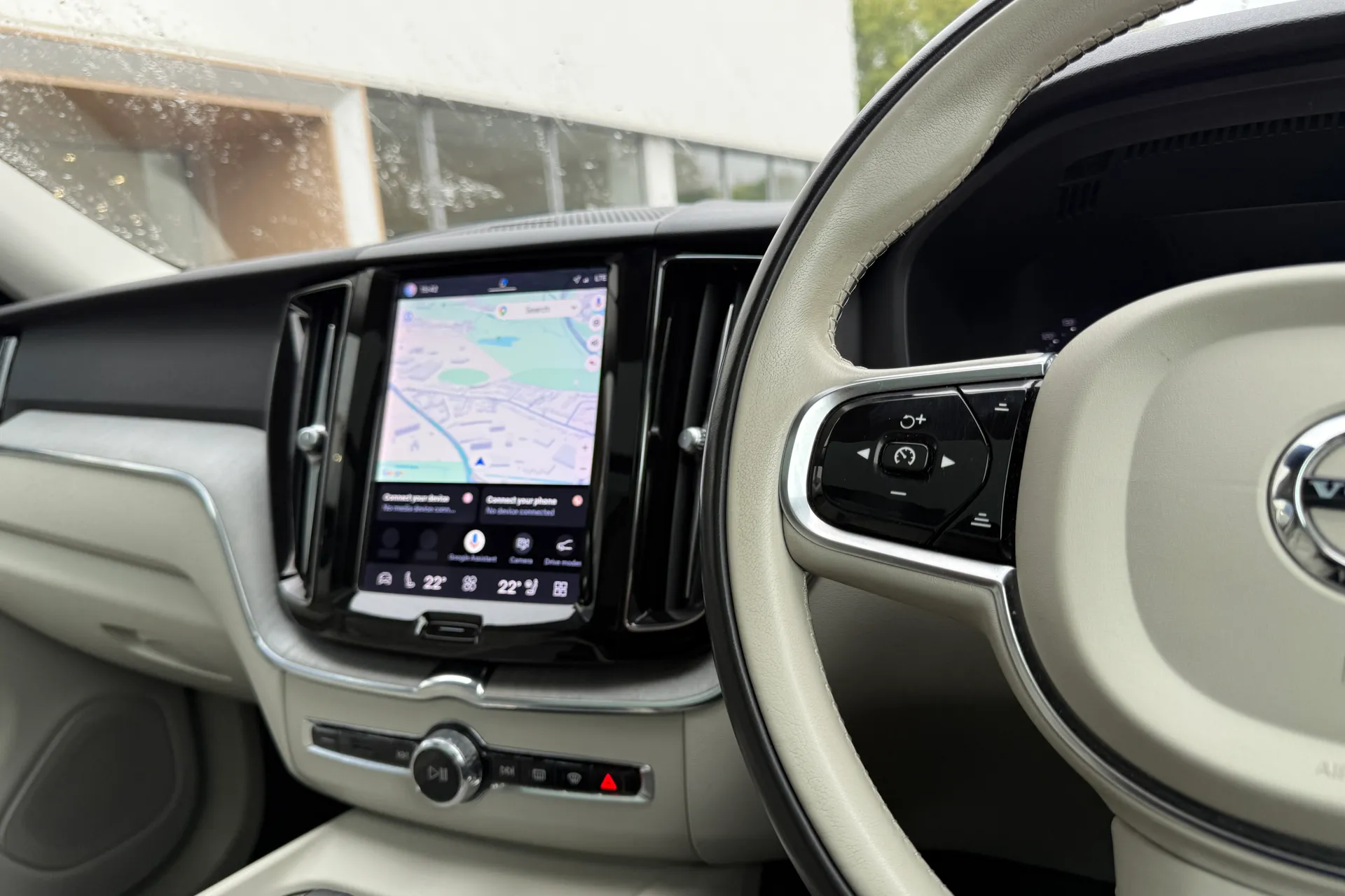 Volvo XC60 thumbnail image number 37